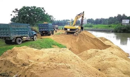 20億噸砂蘊(yùn)藏量，為何還“有錢(qián)無(wú)貨、一砂難求”？?