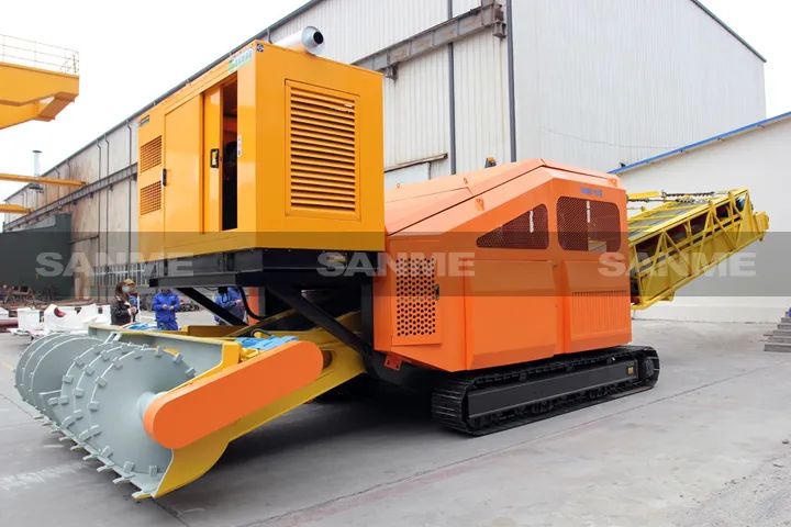 顛覆傳統(tǒng)裝車方式，山美履帶式取料機助您實現(xiàn)降本增效、節(jié)能減排！