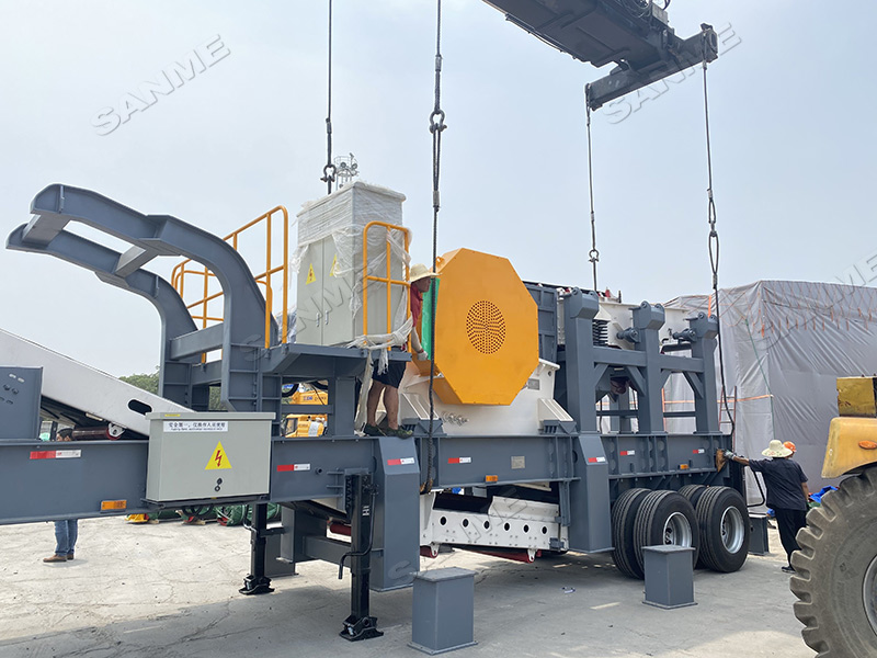 建筑垃圾破碎選擇移動(dòng)式破碎機(jī)的好處 建筑垃圾破碎選擇移動(dòng)式破碎機(jī)的好處