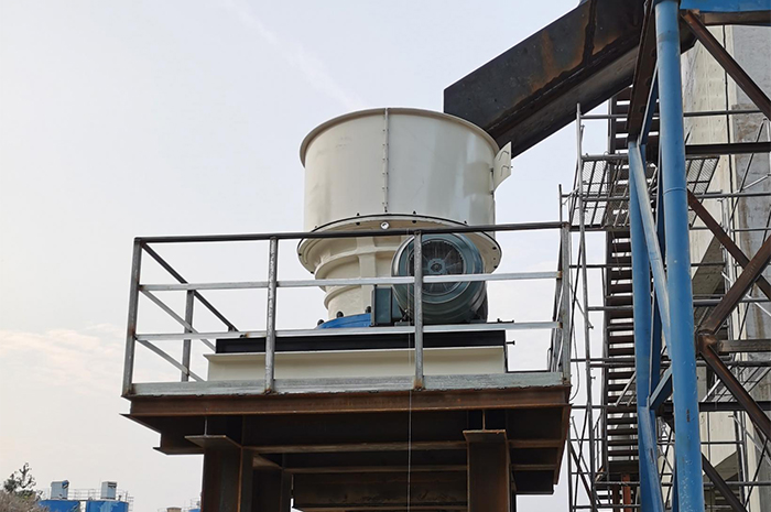 圓錐破碎機(jī) 圓錐破碎機(jī)