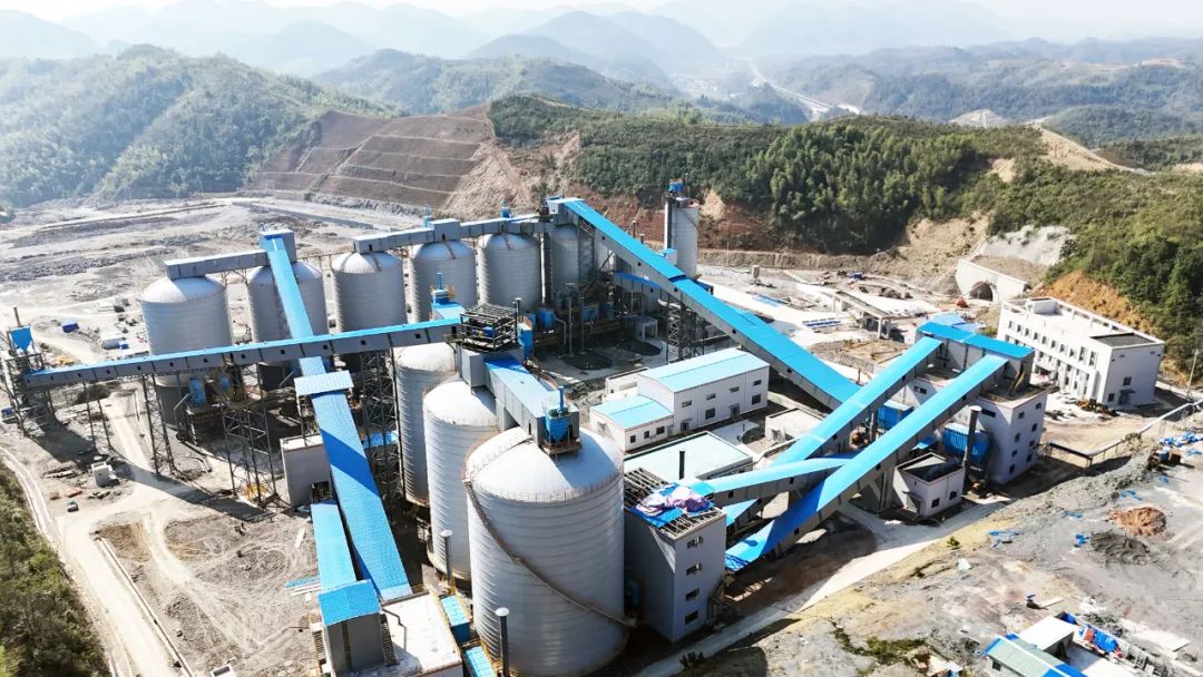 上海推動(dòng)垃圾分類系統(tǒng)化、精細(xì)化，從理念倡導(dǎo)到全民行動(dòng)