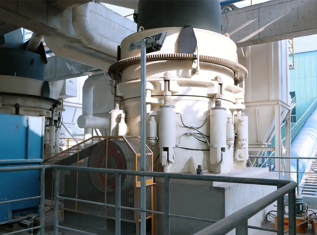 山美E-SMS歐星系列液壓圓錐破碎機(jī)施工現(xiàn)場（一）